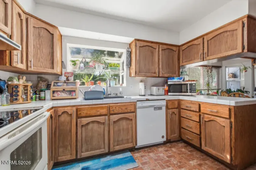 5 Kimberly, Carson City, Nevada 89701, 3 Bedrooms Bedrooms, ,2 BathroomsBathrooms,Residential,Residential,Kimberly,0,260009619