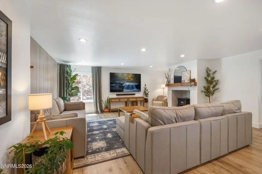 2880 Sagittarius, Reno, Nevada 89509, 4 Bedrooms Bedrooms, ,4 BathroomsBathrooms,Residential,Residential,Sagittarius,0,260009620