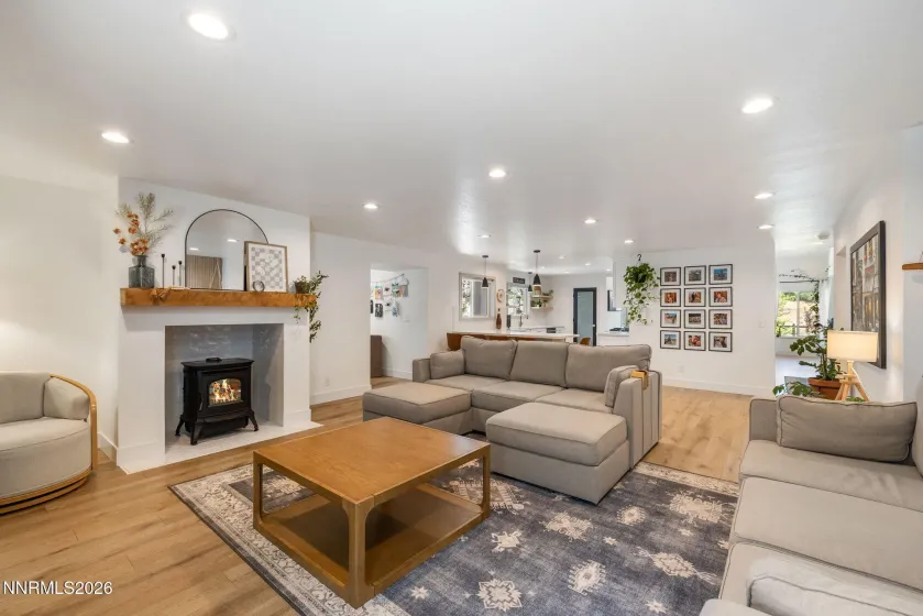 2880 Sagittarius, Reno, Nevada 89509, 4 Bedrooms Bedrooms, ,4 BathroomsBathrooms,Residential,Residential,Sagittarius,0,260009620