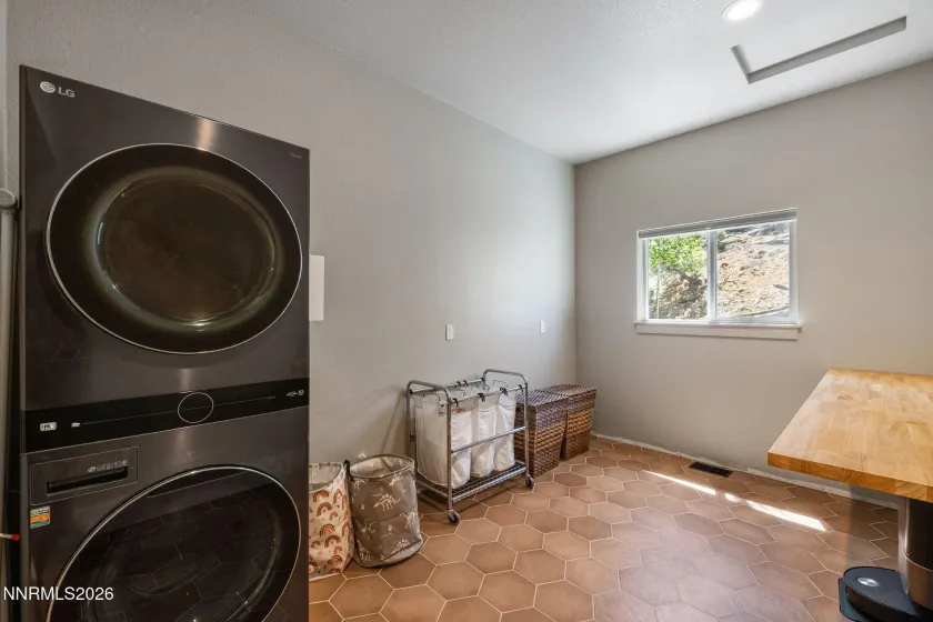 2880 Sagittarius, Reno, Nevada 89509, 4 Bedrooms Bedrooms, ,4 BathroomsBathrooms,Residential,Residential,Sagittarius,0,260009620