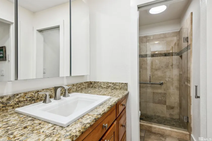 3535 Lake Tahoe, South Lake Tahoe, California 96150, 1 Bedroom Bedrooms, ,1 BathroomBathrooms,Residential,Residential,Lake Tahoe,0,260009623