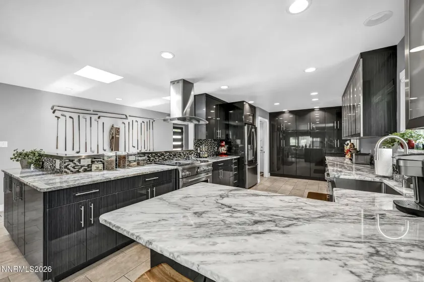 4865 Lakeridge, Reno, Nevada 89509, 3 Bedrooms Bedrooms, ,3 BathroomsBathrooms,Residential,Residential,Lakeridge,0,260009625