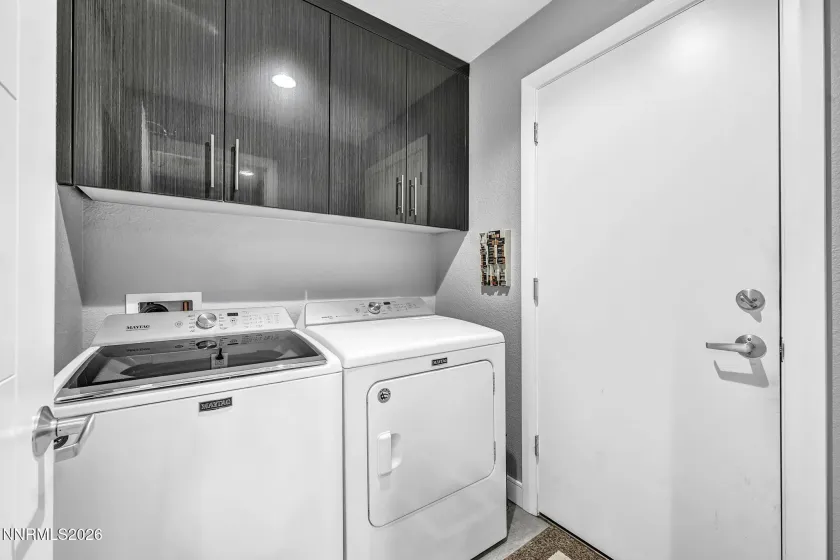 4865 Lakeridge, Reno, Nevada 89509, 3 Bedrooms Bedrooms, ,3 BathroomsBathrooms,Residential,Residential,Lakeridge,0,260009625