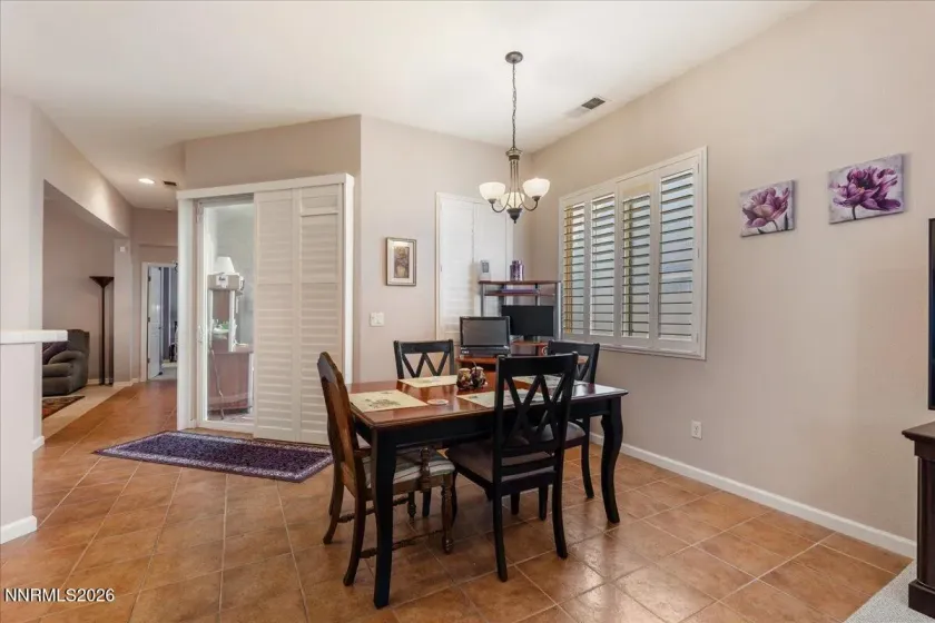 1445 Gold Cliff, Reno, Nevada 89521, 3 Bedrooms Bedrooms, ,2 BathroomsBathrooms,Residential,Residential,Gold Cliff,0,260009627