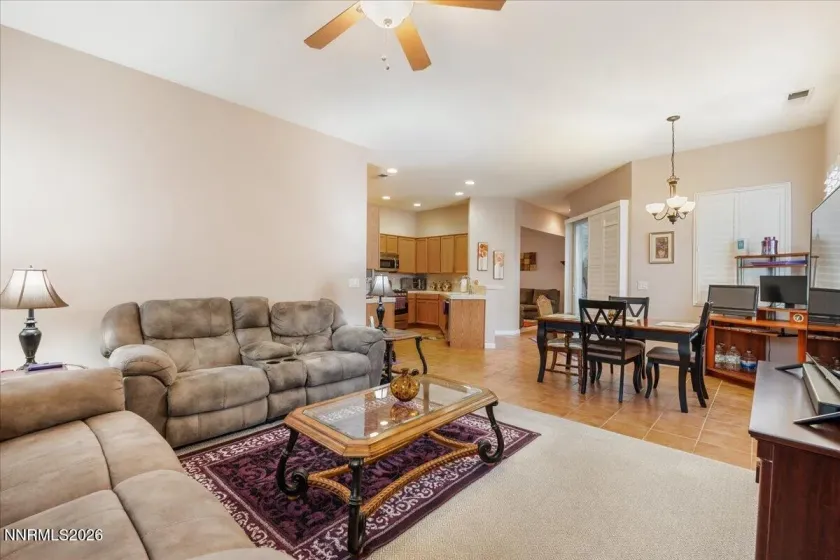 1445 Gold Cliff, Reno, Nevada 89521, 3 Bedrooms Bedrooms, ,2 BathroomsBathrooms,Residential,Residential,Gold Cliff,0,260009627