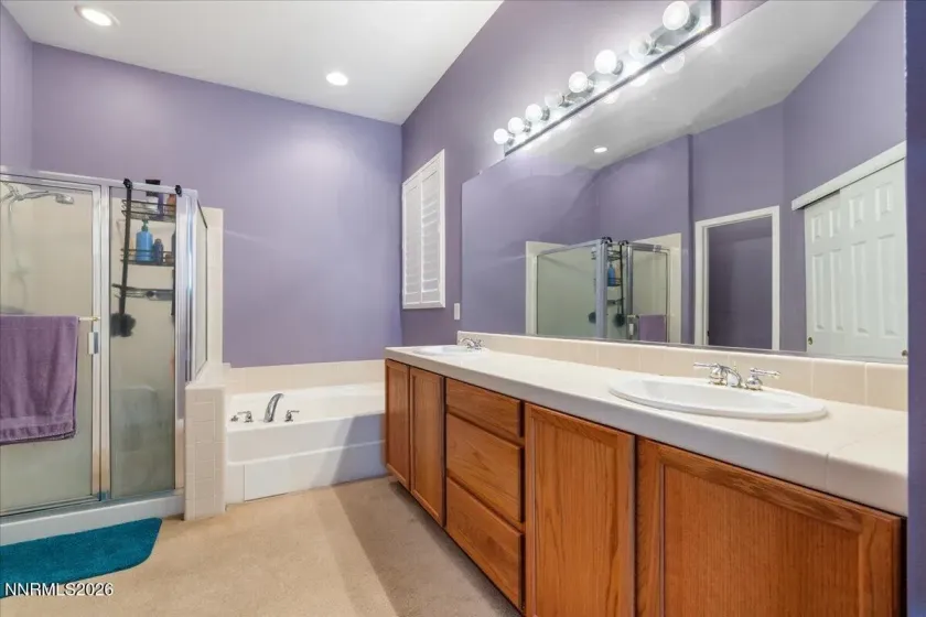 1445 Gold Cliff, Reno, Nevada 89521, 3 Bedrooms Bedrooms, ,2 BathroomsBathrooms,Residential,Residential,Gold Cliff,0,260009627
