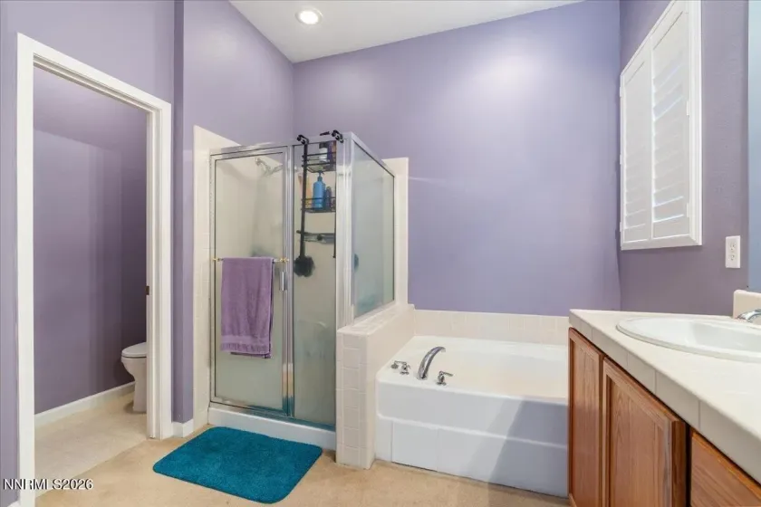 1445 Gold Cliff, Reno, Nevada 89521, 3 Bedrooms Bedrooms, ,2 BathroomsBathrooms,Residential,Residential,Gold Cliff,0,260009627