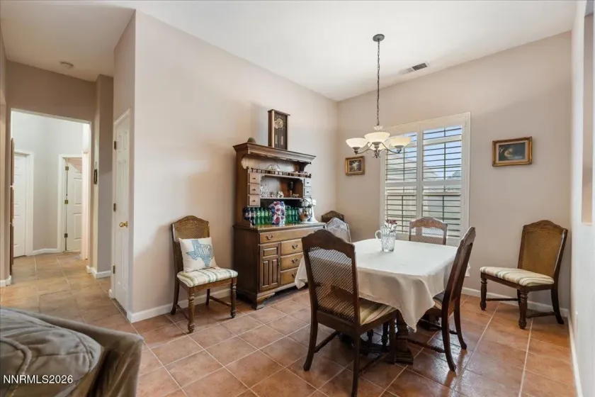 1445 Gold Cliff, Reno, Nevada 89521, 3 Bedrooms Bedrooms, ,2 BathroomsBathrooms,Residential,Residential,Gold Cliff,0,260009627