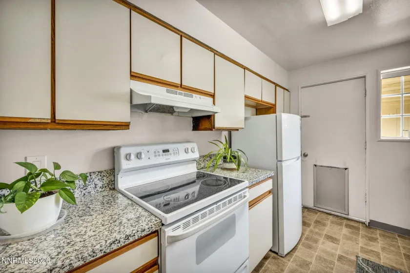 13540 Mount Shasta, Reno, Nevada 89506, 3 Bedrooms Bedrooms, ,1 BathroomBathrooms,Residential,Residential,Mount Shasta,0,260009632