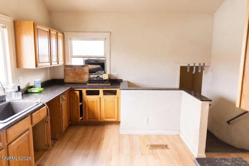 605 Quincy, Reno, Nevada 89512, 2 Bedrooms Bedrooms, ,1 BathroomBathrooms,Residential,Residential,Quincy,0,260009635