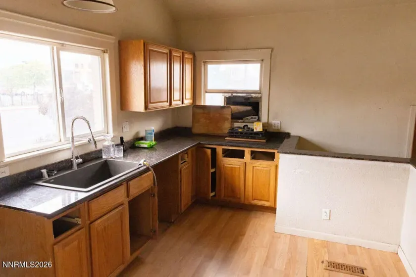 605 Quincy, Reno, Nevada 89512, 2 Bedrooms Bedrooms, ,1 BathroomBathrooms,Residential,Residential,Quincy,0,260009635