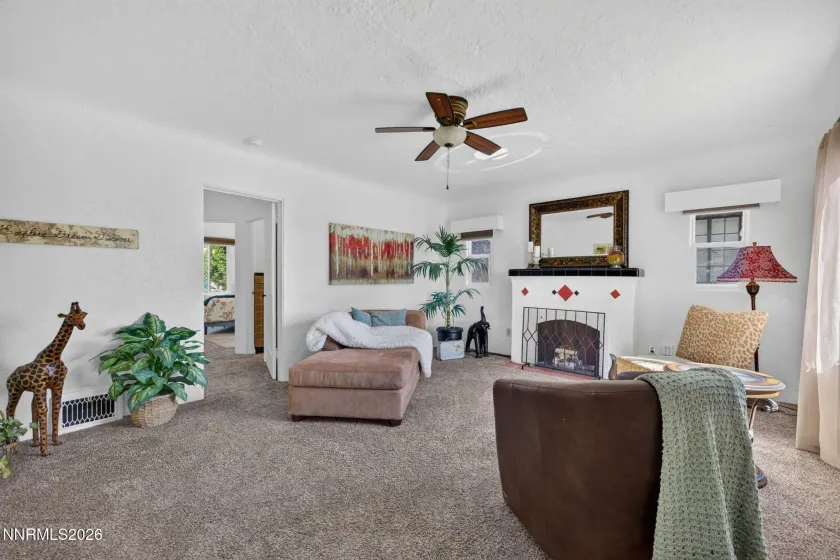 1207 Lander, Reno, Nevada 89509, 2 Bedrooms Bedrooms, ,2 BathroomsBathrooms,Residential,Residential,Lander,0,260009639