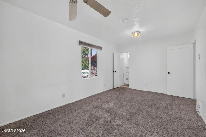 1207 Lander, Reno, Nevada 89509, 2 Bedrooms Bedrooms, ,2 BathroomsBathrooms,Residential,Residential,Lander,0,260009639