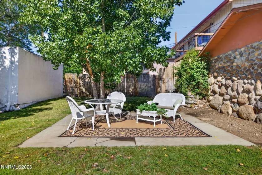 1207 Lander, Reno, Nevada 89509, 2 Bedrooms Bedrooms, ,2 BathroomsBathrooms,Residential,Residential,Lander,0,260009639