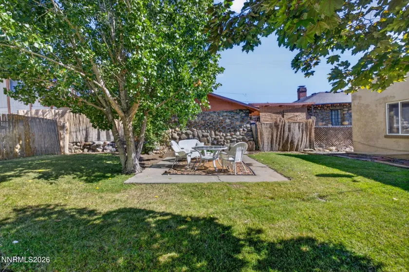 1207 Lander, Reno, Nevada 89509, 2 Bedrooms Bedrooms, ,2 BathroomsBathrooms,Residential,Residential,Lander,0,260009639