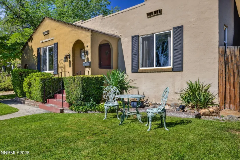 1207 Lander, Reno, Nevada 89509, 2 Bedrooms Bedrooms, ,2 BathroomsBathrooms,Residential,Residential,Lander,0,260009639