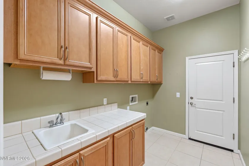 5070 Chappelet, Sparks, Nevada 89436, 4 Bedrooms Bedrooms, ,3 BathroomsBathrooms,Residential,Residential,Chappelet,0,260009652