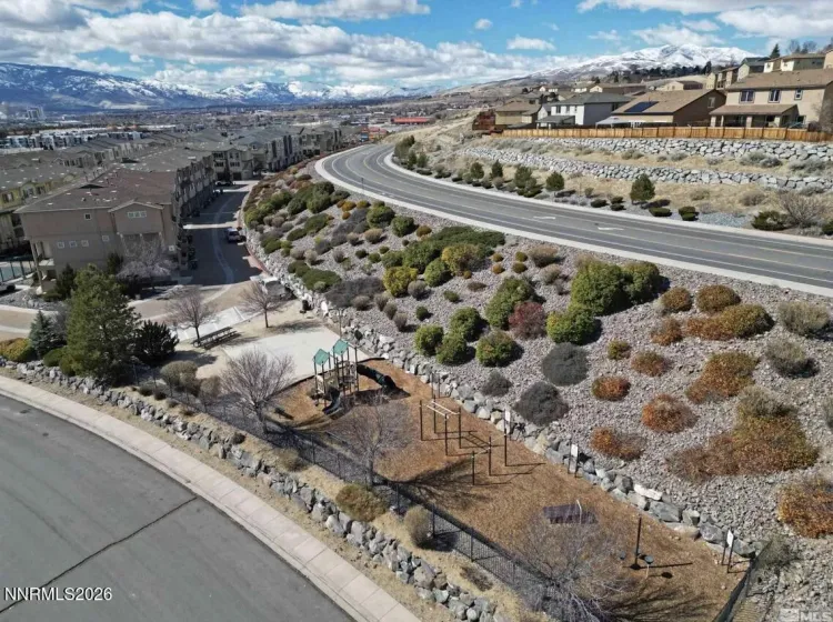 3006 Sterling Ridge, Sparks, Nevada 89431, 2 Bedrooms Bedrooms, ,3 BathroomsBathrooms,Residential,Residential,Sterling Ridge,0,260009653
