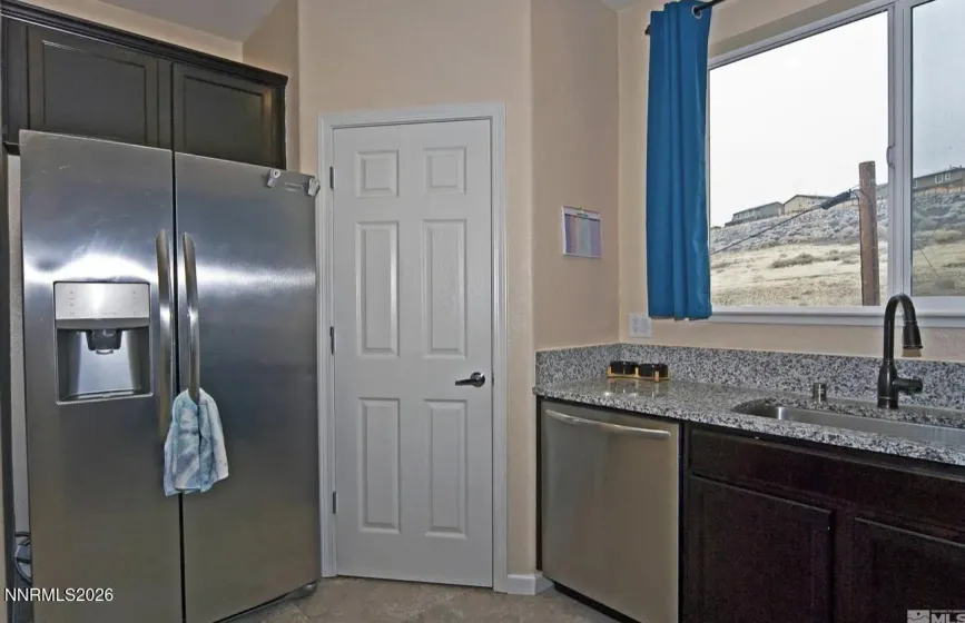 3006 Sterling Ridge, Sparks, Nevada 89431, 2 Bedrooms Bedrooms, ,3 BathroomsBathrooms,Residential,Residential,Sterling Ridge,0,260009653