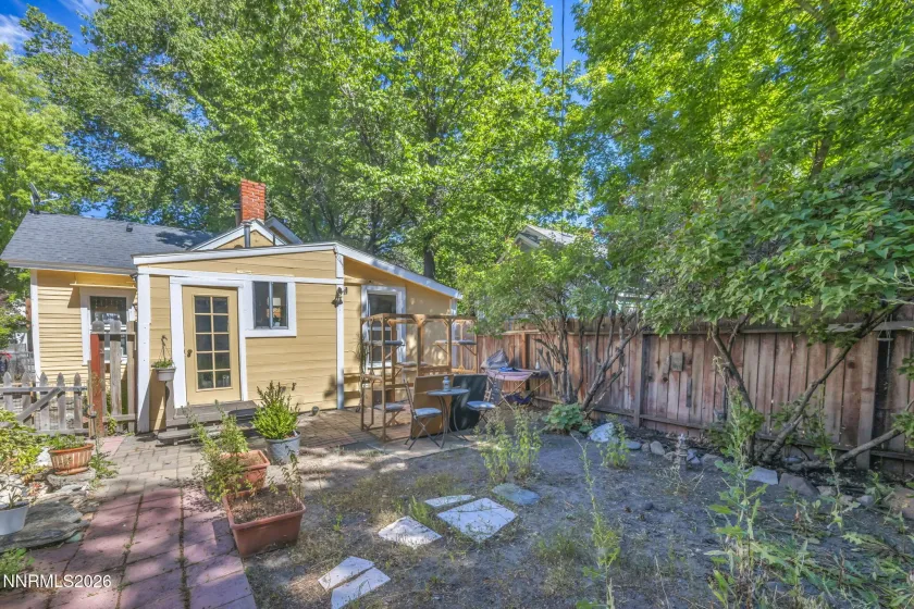 608 Nevada, Carson City, Nevada 89703, 2 Bedrooms Bedrooms, ,1 BathroomBathrooms,Residential,Residential,Nevada,0,260009654