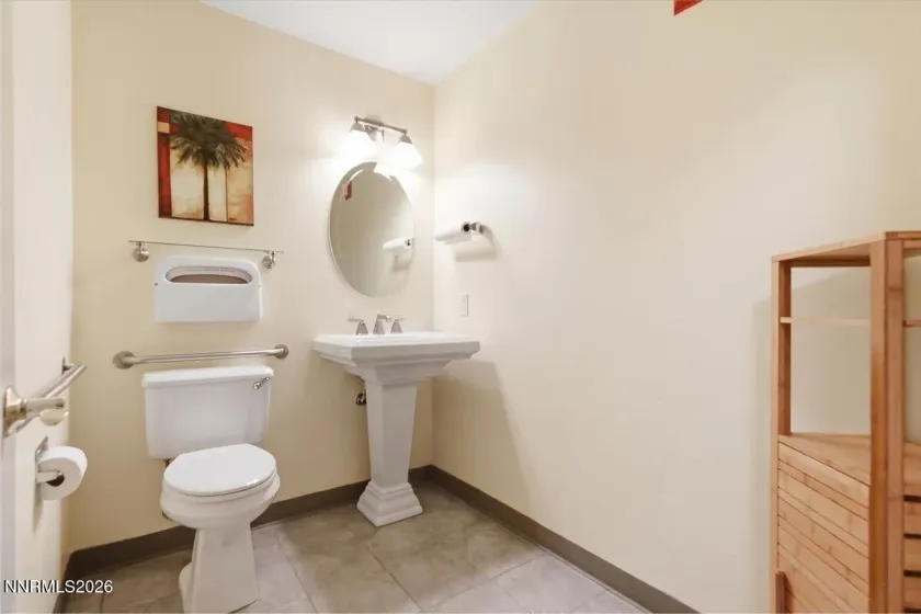 6170 Ridgeview, Reno, Nevada 89519, ,Commercial Lease,Manufactured,Ridgeview,0,260009655