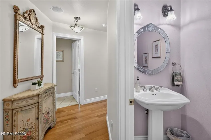 2750 Manhattan, Carson City, Nevada 89703, 5 Bedrooms Bedrooms, ,7 BathroomsBathrooms,Residential,Residential,Manhattan,0,260009657