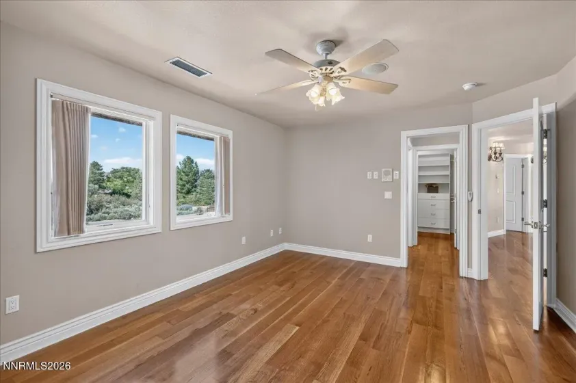 upper level en-suite #2