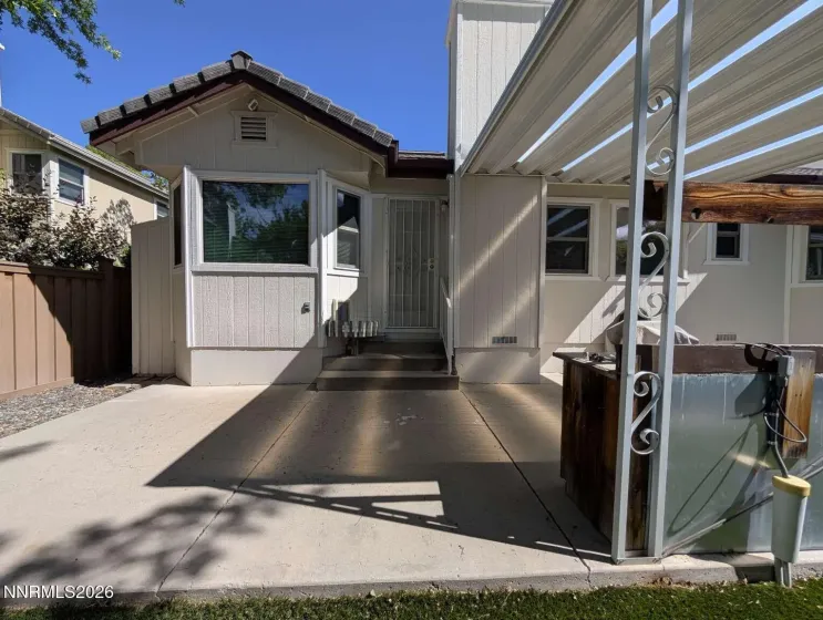 971 Leah, Reno, Nevada 89511, 3 Bedrooms Bedrooms, ,2 BathroomsBathrooms,Residential,Residential,Leah,0,260009659