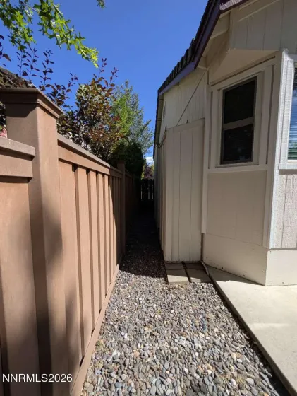 971 Leah, Reno, Nevada 89511, 3 Bedrooms Bedrooms, ,2 BathroomsBathrooms,Residential,Residential,Leah,0,260009659