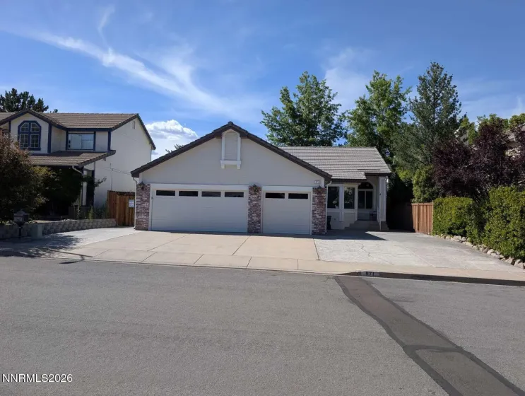 971 Leah, Reno, Nevada 89511, 3 Bedrooms Bedrooms, ,2 BathroomsBathrooms,Residential,Residential,Leah,0,260009659