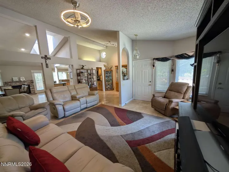 971 Leah, Reno, Nevada 89511, 3 Bedrooms Bedrooms, ,2 BathroomsBathrooms,Residential,Residential,Leah,0,260009659