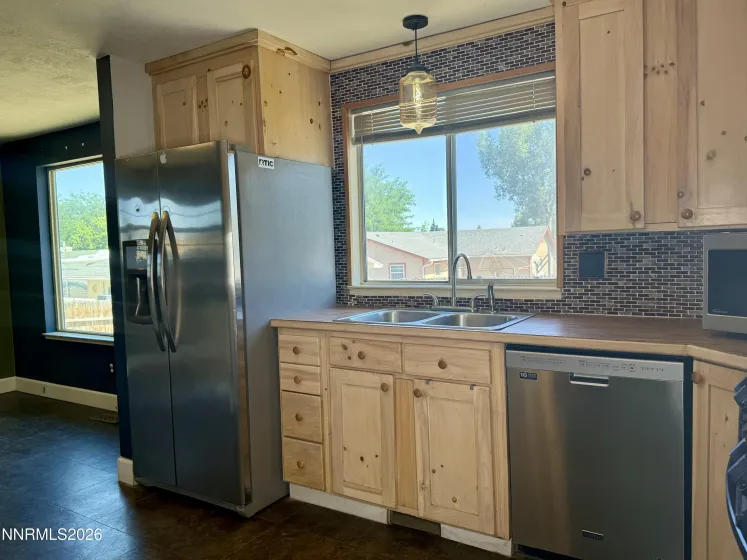 1855 Mizpah, Winnemucca, Nevada 89445, 4 Bedrooms Bedrooms, ,2 BathroomsBathrooms,Residential,Residential,Mizpah,0,260009660