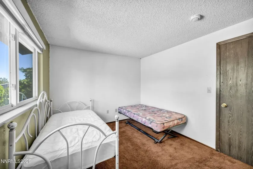2440 Seneca, Reno, Nevada 89506, 3 Bedrooms Bedrooms, ,2 BathroomsBathrooms,Residential,Residential,Seneca,0,260009661