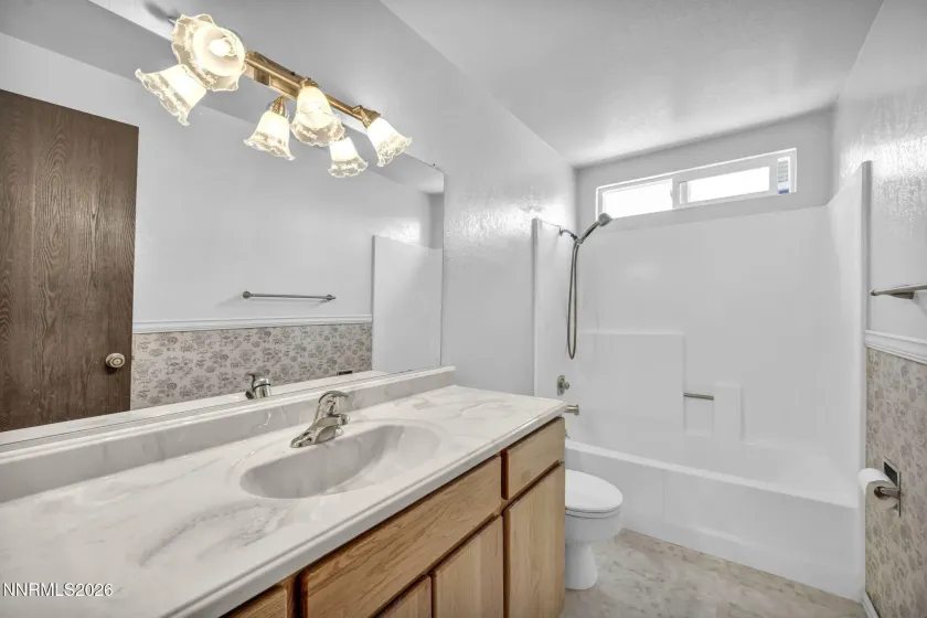 2440 Seneca, Reno, Nevada 89506, 3 Bedrooms Bedrooms, ,2 BathroomsBathrooms,Residential,Residential,Seneca,0,260009661