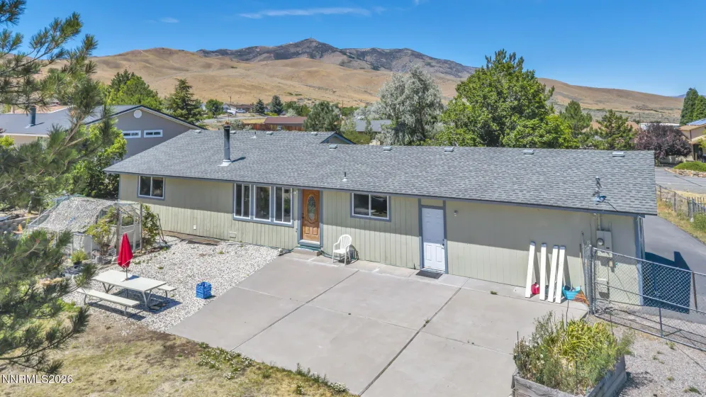 2440 Seneca, Reno, Nevada 89506, 3 Bedrooms Bedrooms, ,2 BathroomsBathrooms,Residential,Residential,Seneca,0,260009661