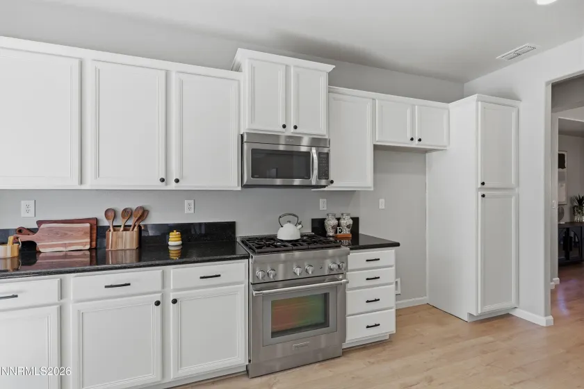 2360 Maple Leaf, Reno, Nevada 89523, 4 Bedrooms Bedrooms, ,4 BathroomsBathrooms,Residential,Residential,Maple Leaf,0,260009630