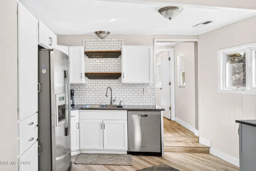 8155 Leroy, Reno, Nevada 89523, 3 Bedrooms Bedrooms, ,2 BathroomsBathrooms,Residential,Residential,Leroy,0,260009666