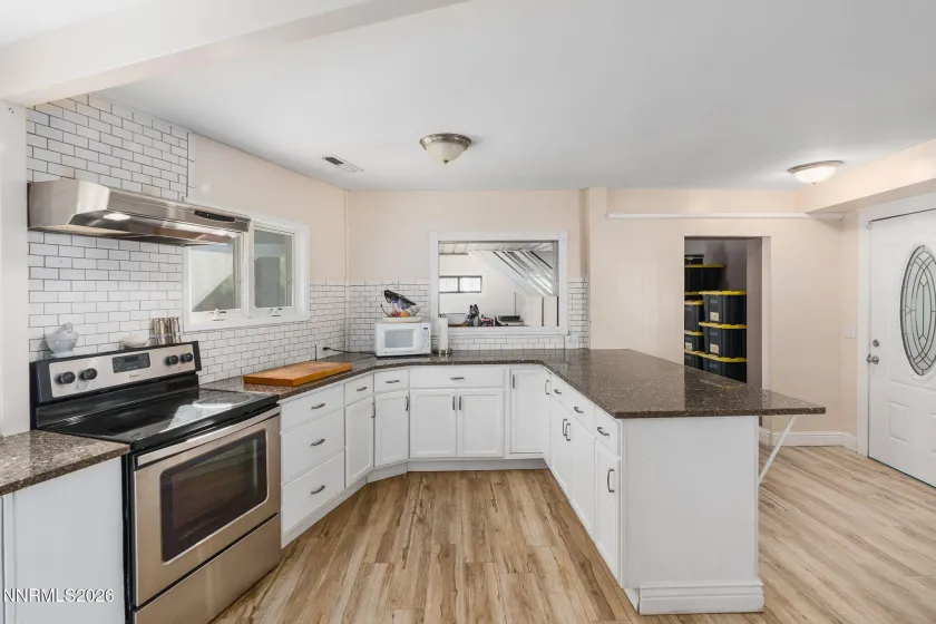 8155 Leroy, Reno, Nevada 89523, 3 Bedrooms Bedrooms, ,2 BathroomsBathrooms,Residential,Residential,Leroy,0,260009666