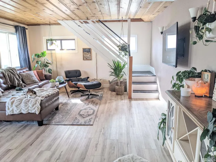 8155 Leroy, Reno, Nevada 89523, 3 Bedrooms Bedrooms, ,2 BathroomsBathrooms,Residential,Residential,Leroy,0,260009666