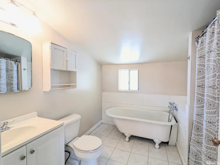 8155 Leroy, Reno, Nevada 89523, 3 Bedrooms Bedrooms, ,2 BathroomsBathrooms,Residential,Residential,Leroy,0,260009666