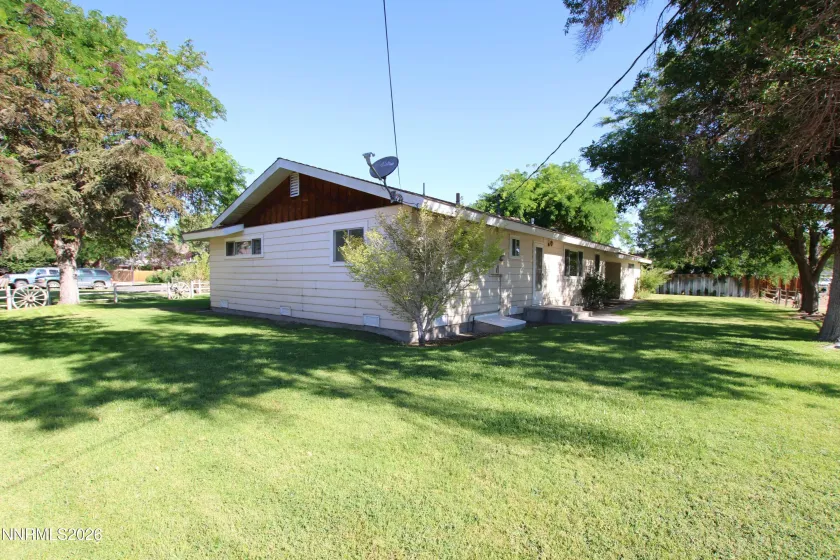 452 California, Yerington, Nevada 89447, 3 Bedrooms Bedrooms, ,2 BathroomsBathrooms,Residential,Residential,California,0,260009667