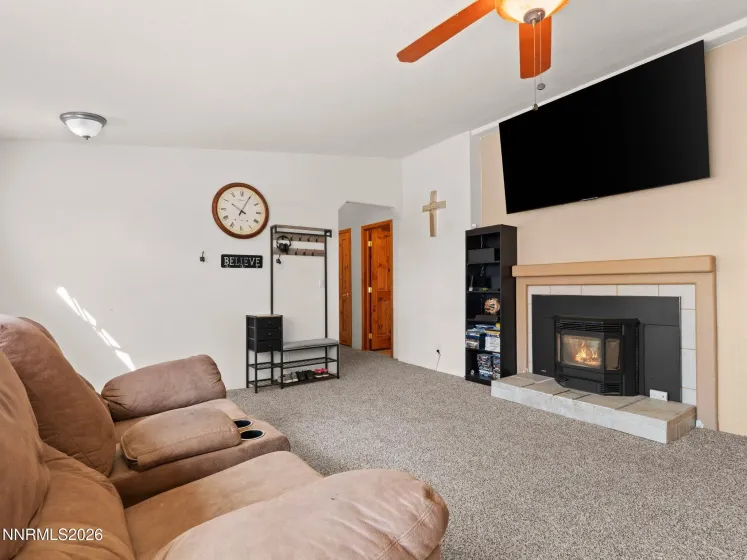4900 Range Land, Reno, Nevada 89510, 4 Bedrooms Bedrooms, ,3 BathroomsBathrooms,Residential,Residential,Range Land,0,260009671