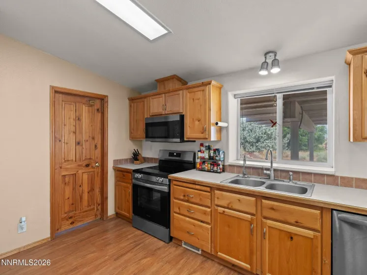4900 Range Land, Reno, Nevada 89510, 4 Bedrooms Bedrooms, ,3 BathroomsBathrooms,Residential,Residential,Range Land,0,260009671