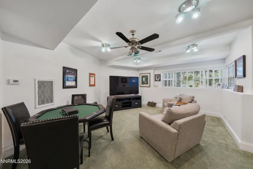 BONUS ROOM