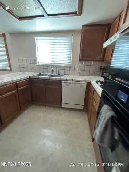 1820 Fairlie, Sparks, Nevada 89434, 3 Bedrooms Bedrooms, ,2 BathroomsBathrooms,Residential,Residential,Fairlie,0,260009673