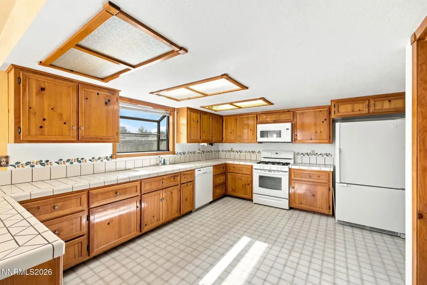 2637 Kayne, Minden, Nevada 89423, 3 Bedrooms Bedrooms, ,2 BathroomsBathrooms,Residential,Residential,Kayne,0,260009674