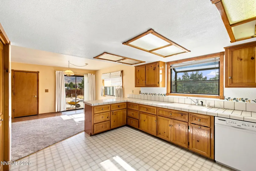 2637 Kayne, Minden, Nevada 89423, 3 Bedrooms Bedrooms, ,2 BathroomsBathrooms,Residential,Residential,Kayne,0,260009674