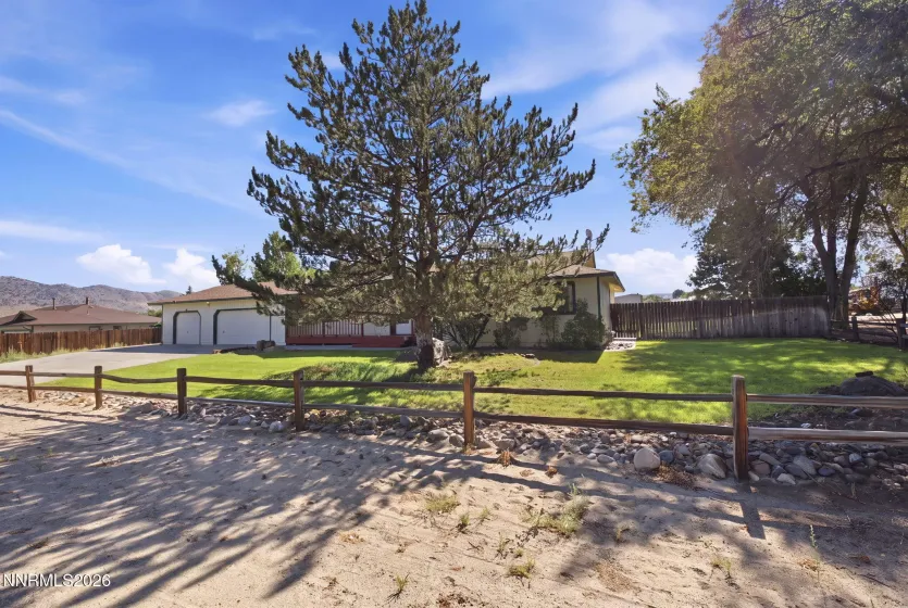 2637 Kayne, Minden, Nevada 89423, 3 Bedrooms Bedrooms, ,2 BathroomsBathrooms,Residential,Residential,Kayne,0,260009674