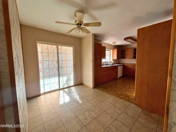 645 K, Hawthorne, Nevada 89415, 3 Bedrooms Bedrooms, ,2 BathroomsBathrooms,Residential,Residential,K,0,260000419
