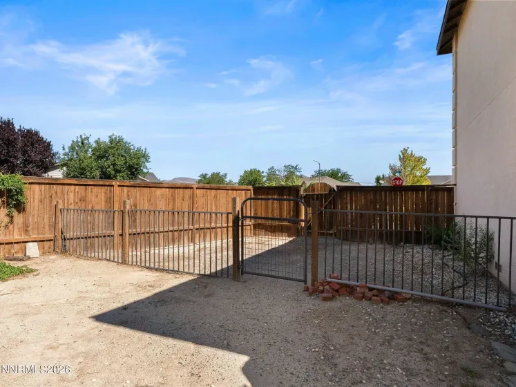 636 Wedge, Fernley, Nevada 89408, 3 Bedrooms Bedrooms, ,3 BathroomsBathrooms,Residential,Residential,Wedge,0,260009675